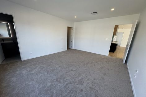 Photo of property in 32 Ridgehill Rise, Flat Bush, 2019
