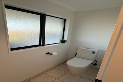 Photo of property in 21 Frederick Reece Drive, The Gardens, Auckland, 2105