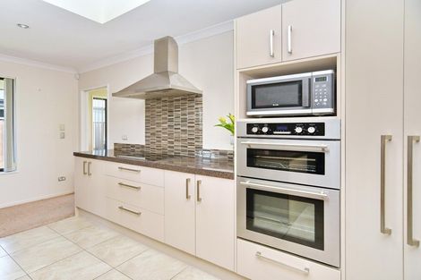 Photo of property in 53 Tutaipatu Avenue, Pegasus, 7612