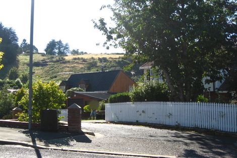 Photo of property in 56 Glenross Street, Glenross, Dunedin, 9011