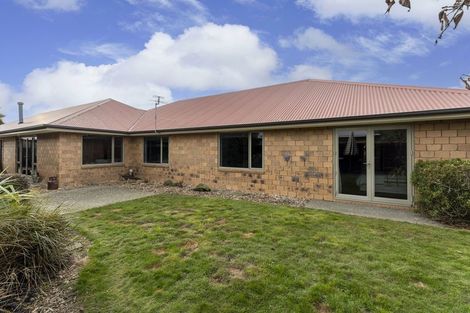 Photo of property in 3 Evergreen Place, Parklands, Christchurch, 8083