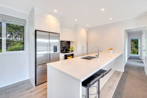 Photo of property in 34 Acacia Road, Torbay, Auckland, 0632