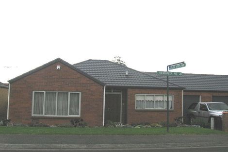 Photo of property in 10 Kilmarnock Avenue, Ranui, Auckland, 0612