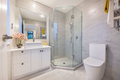 Photo of property in 4 Piki Street, Flat Bush, Auckland, 2019