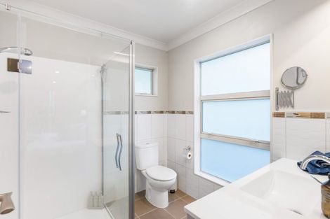 Photo of property in 18 Primrose Lane, Lucas Heights, Auckland, 0632
