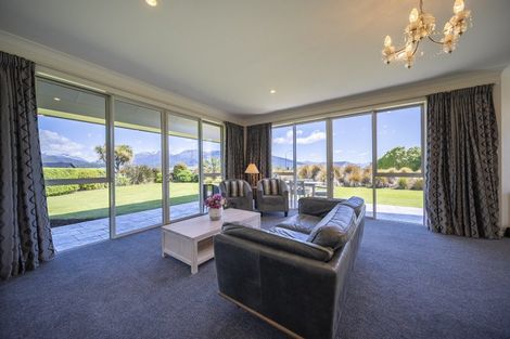 Photo of property in 56 Hawea Place, Te Anau, 9600