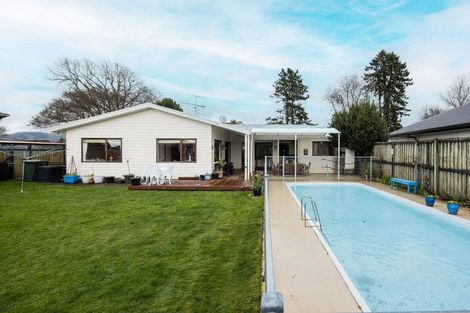 Photo of property in 233 Lamb Street, Leamington, Cambridge, 3432