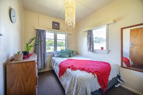 Photo of property in 23 Kelly Street, Baylys Beach, Dargaville, 0377