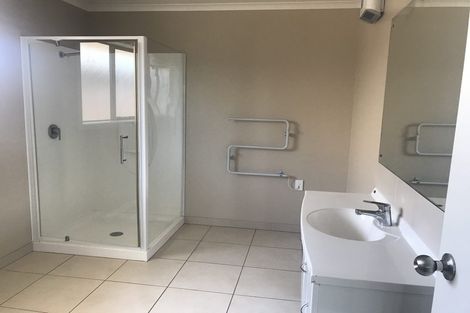 Photo of property in 43 Factory Road, Belfast, Christchurch, 8051