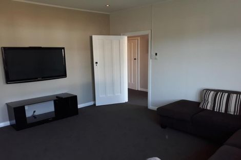 Photo of property in 8 Piko Crescent, Riccarton, Christchurch, 8041