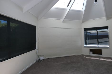 Photo of property in 3 Nugget Grove, Raumati Beach, Paraparaumu, 5032