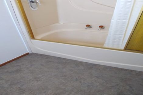 Photo of property in 1/10 Ropiha Street, Fitzroy, New Plymouth, 4312