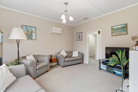 Photo of property in 24 Sutton Crescent, Hillcrest, Hamilton, 3216