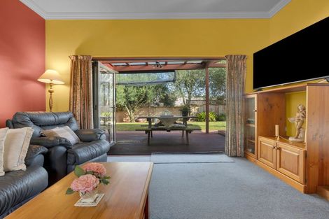 Photo of property in 42 Ayrshire Drive, Grandview Heights, Hamilton, 3200