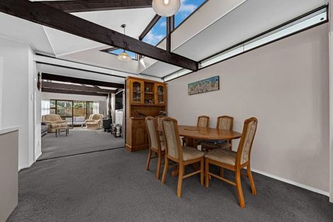 Photo of property in 49 Kurnell Drive, Botany Downs, Auckland, 2010