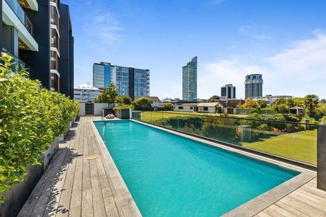 Photo of property in Frank Sargeson Apts, 307/80 Anzac Street, Takapuna, Auckland, 0622