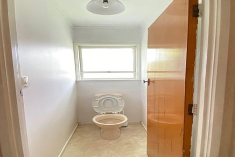 Photo of property in 36 Woodside Avenue, Northcote, Auckland, 0627