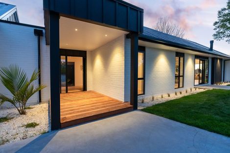 Photo of property in 41 Fencourt Road, Cambridge, 3496