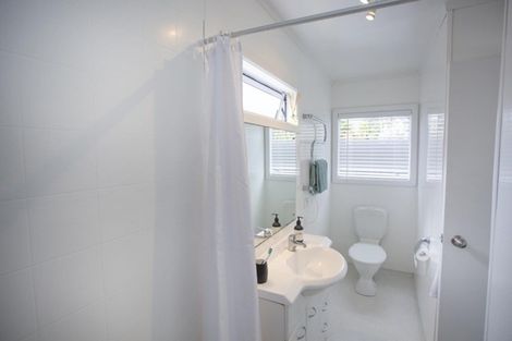 Photo of property in 144a Kiwi Road, Whangamata, 3620