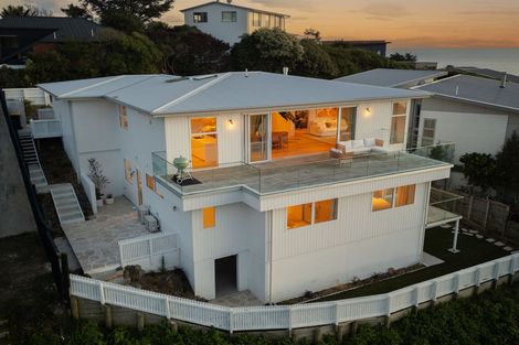 Photo of property in 89f Taylors Mistake Road, Scarborough, Christchurch, 8081