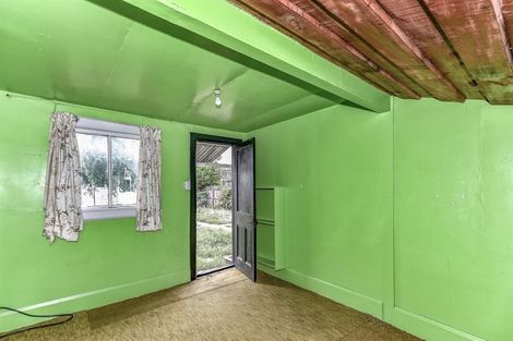 Photo of property in 12 Rowan Avenue, Aranui, Christchurch, 8061