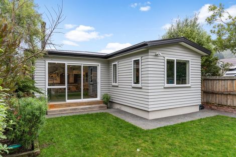 Photo of property in 32 Wakatu Avenue, Moncks Bay, Christchurch, 8081