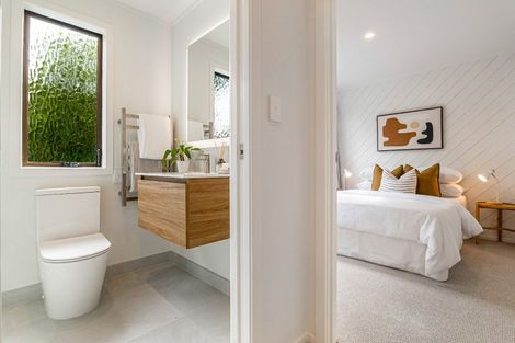 Photo of property in 1/452 Hibiscus Coast Highway, Orewa, 0931