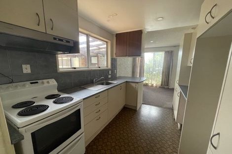 Photo of property in 8 Luanda Drive, Ranui, Auckland, 0612
