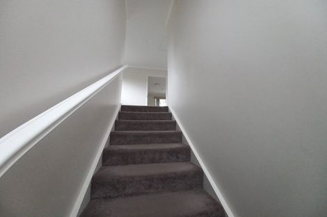 Photo of property in 1/12 Solana Court, Botany Downs, Auckland, 2010