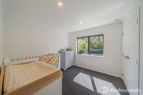 Photo of property in 10 Aratika Grove, Stokes Valley, Lower Hutt, 5019