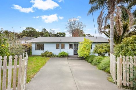 Photo of property in 48a Brains Road, Kelston, Auckland, 0602