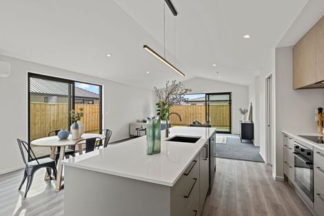 Photo of property in 10 Eccles Place, Halswell, Christchurch, 8025