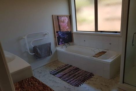 Photo of property in 16 Saint Johns Avenue, Hamilton East, Hamilton, 3216