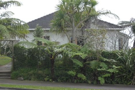 Photo of property in 23 Hori Street, Vogeltown, New Plymouth, 4310
