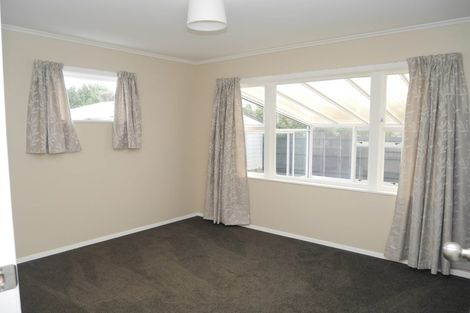Photo of property in 84 Ruapehu Street, Paraparaumu, 5032
