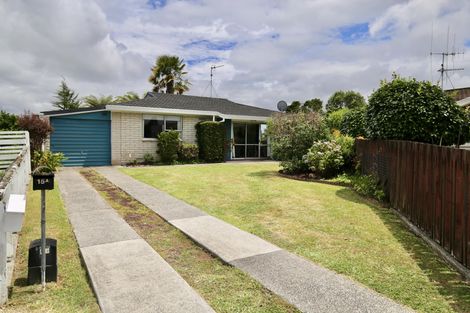 Photo of property in 15a Sandalwood Drive, Dinsdale, Hamilton, 3204