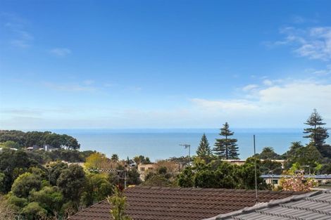 Photo of property in 11 Ponui Place, Mairangi Bay, Auckland, 0630