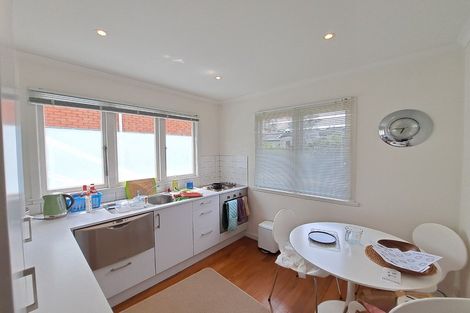 Photo of property in 5a Pendarves Street, New Plymouth, 4310