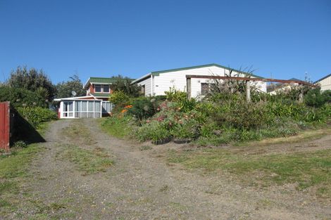Photo of property in 111 Koputara Road, Himatangi Beach, Foxton, 4891