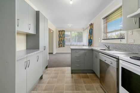 Photo of property in 16 Lynmore Avenue, Lynmore, Rotorua, 3010