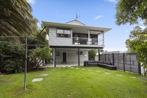 Photo of property in 27a Tawhai Street, Stokes Valley, Lower Hutt, 5019