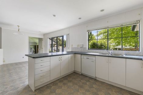 Photo of property in 2 Buckingham Place, Bethlehem, Tauranga, 3110