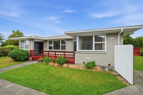 Photo of property in 17 Wolsey Place, Hillmorton, Christchurch, 8025