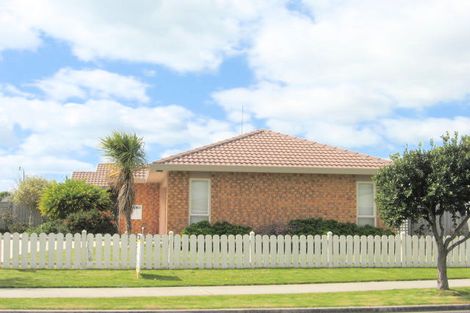 Photo of property in 157 Evans Road, Papamoa Beach, Papamoa, 3118