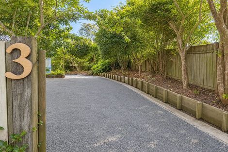 Photo of property in 3 Clearview Heights, Ranui, Auckland, 0612