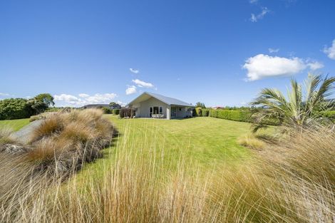 Photo of property in 56 Hawea Place, Te Anau, 9600