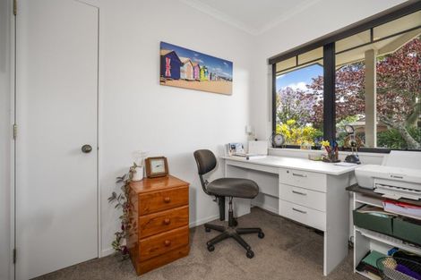 Photo of property in 10 Finlayson Place, Welcome Bay, Tauranga, 3112