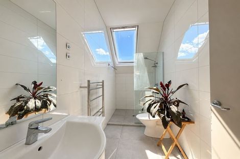 Photo of property in 8/868 Colombo Street, Christchurch Central, Christchurch, 8013