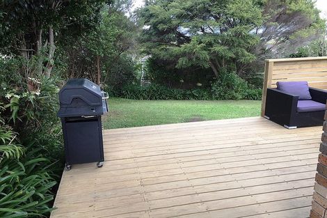 Photo of property in 2/40a Blakeborough Drive, Forrest Hill, Auckland, 0620