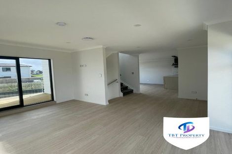 Photo of property in 3/50 Arimu Road, Papakura, 2110